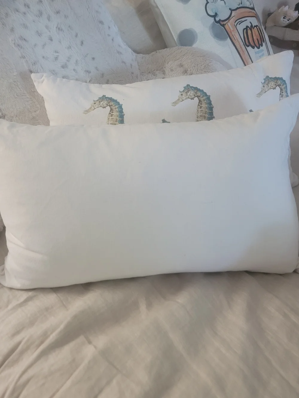 Coastal Seahorse Decorative Lumbar Pillow - White/Blue Set Of 2